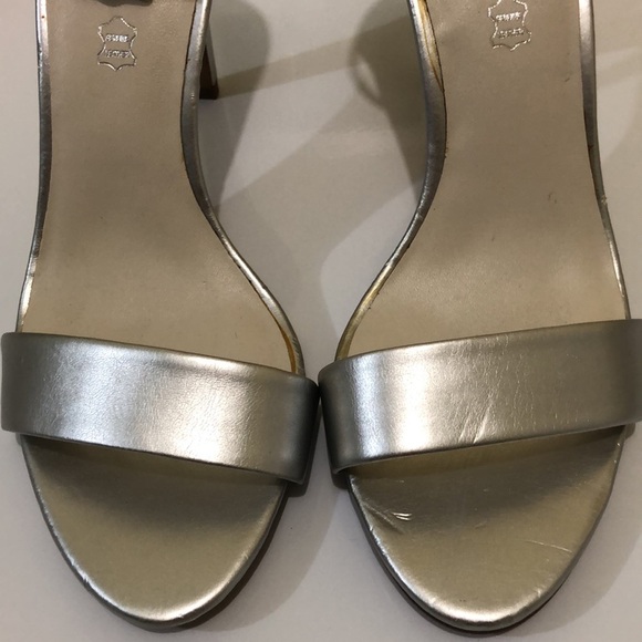 ALDO SILVER HIGH HEELS - Picture 3 of 11